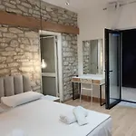 Comfort Guest Hm Casa de Férias Sarandë