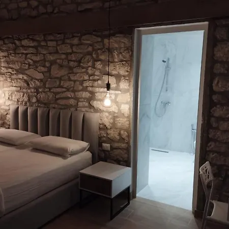 Comfort Guest Hm * Sarandë
