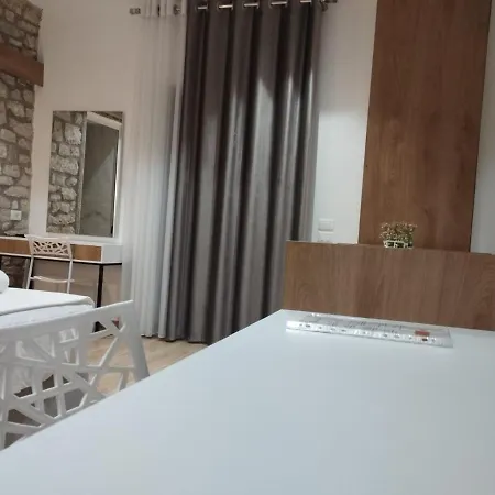 Comfort Guest Hm * Sarandë