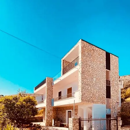 Feriehus Comfort Guest Hm Sarandë