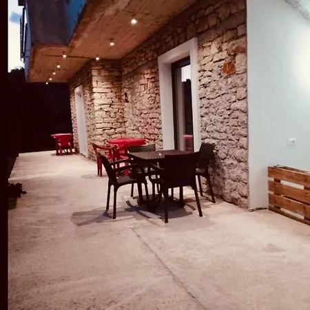 Comfort Guest Hm * Sarandë
