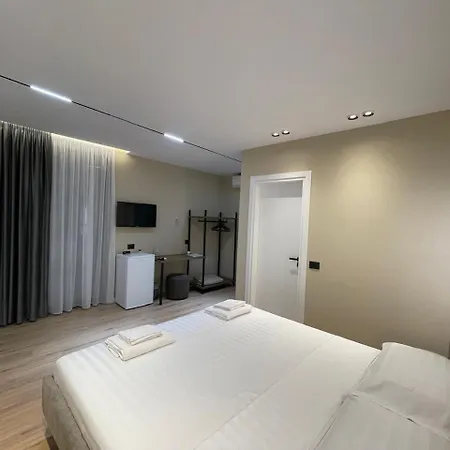 別荘 Comfort Guest Hm Sarandë