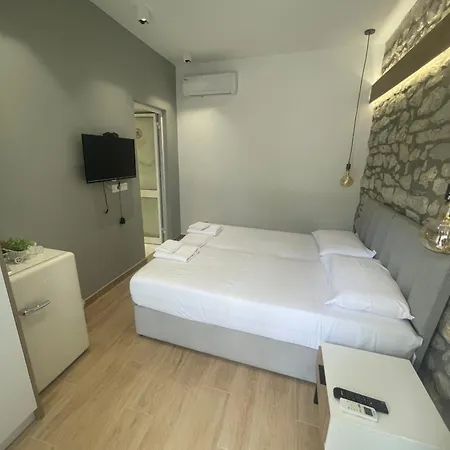 Saranda Vila Hm Σαράντα
